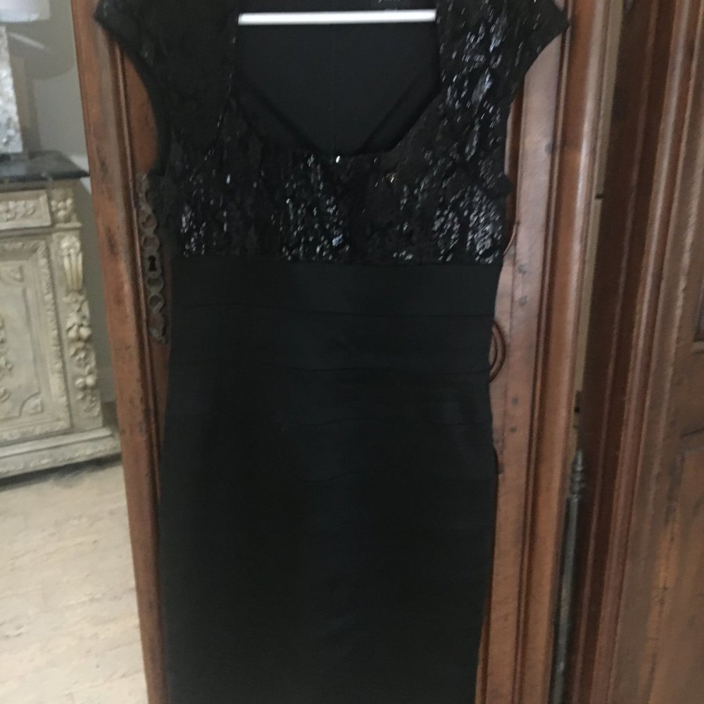 Jax Sequin and Satin cocktail dress size 8.